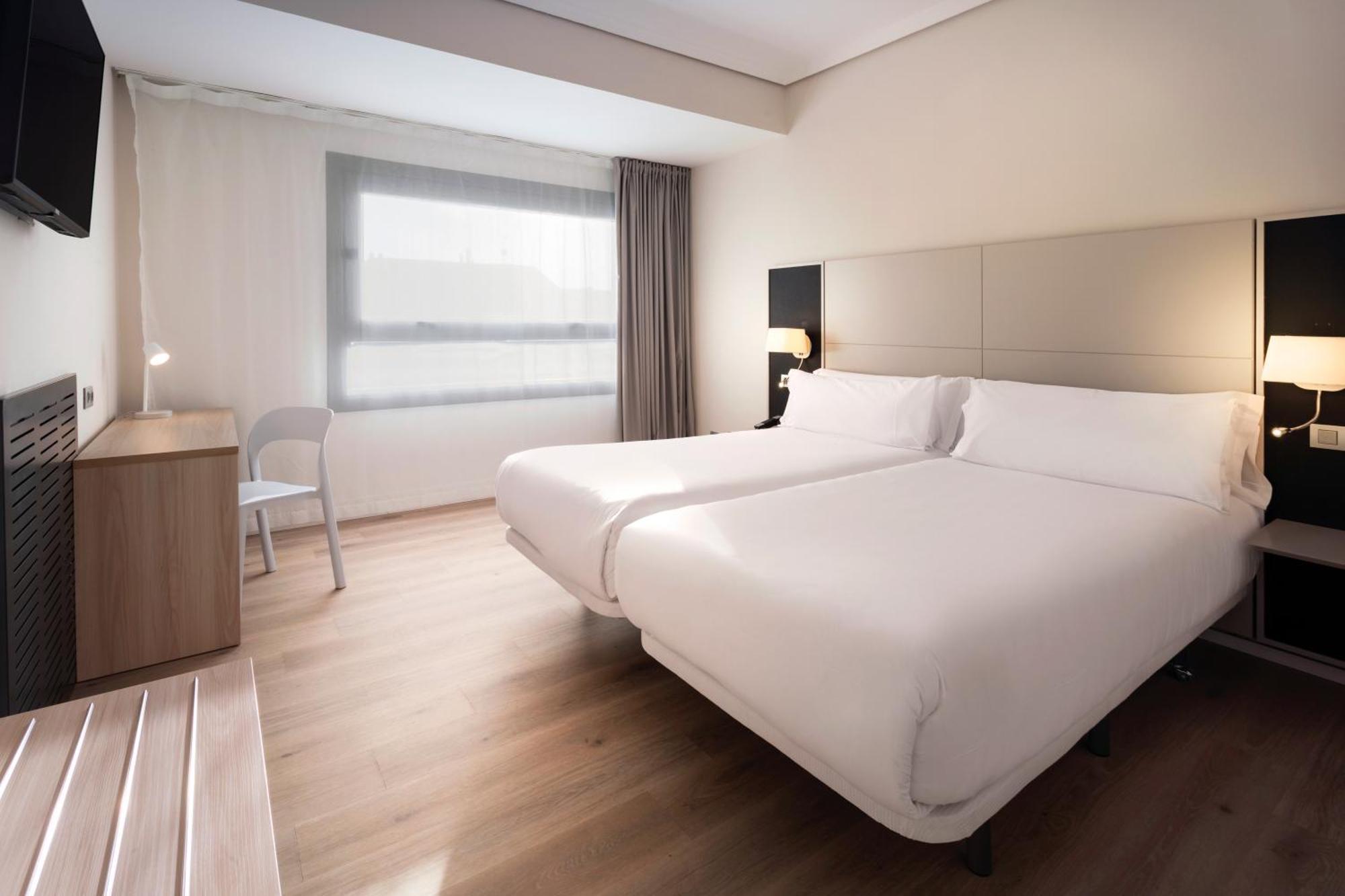 General Alava Hotel