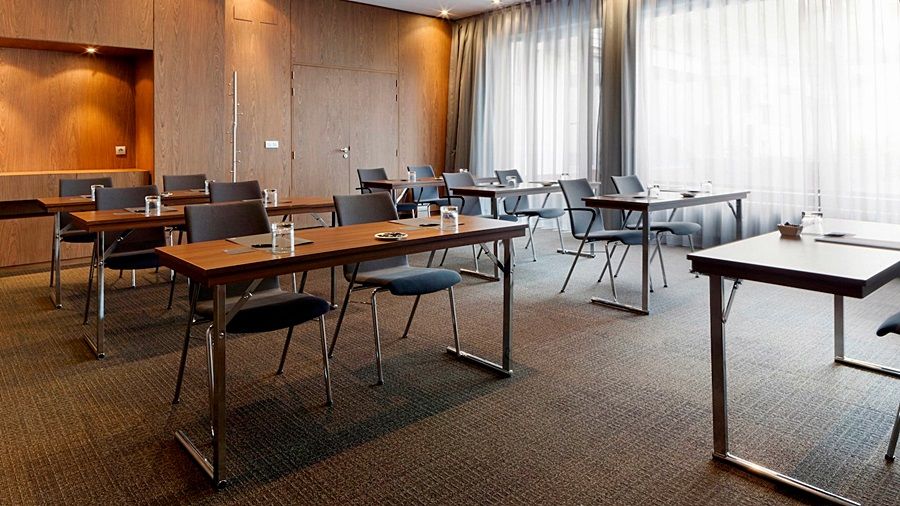 Hotel General Alava 3*